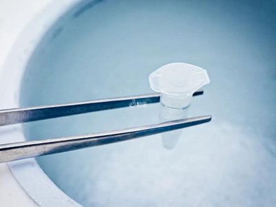 不明原因性不孕要不要做腹腔镜可以试管婴儿助孕吗